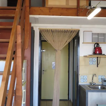 Cosy Mezzanine à - 2 Pers, Balcon Ensoleillé - Fr-1-472-211